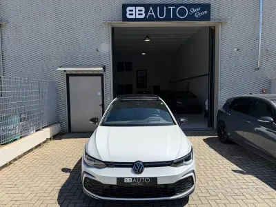 Gebraucht VW Golf VIII GTI 245 PS (180 kW) 2024 Weiß Limousine