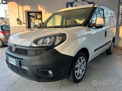 Usata Fiat Doblò 120 CV (88 kW) 2019 Bianco Monovolume
