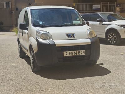 Usata Peugeot Bipper 75 CV (55 kW) 2013 Bianco Monovolume