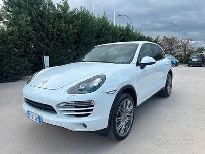 Usata Porsche Cayenne Platinum Edition 250 CV (183 kW) 2014 Bianco SUV