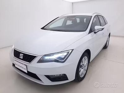 Usata Seat Leon ST Style 116 CV (85 kW) 2019 Bianco Station wagon