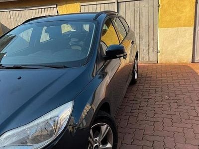 Usata Ford Focus 115 CV (84 kW) 2012 Blu Station wagon