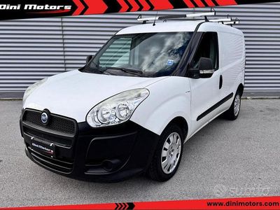 Usata Fiat Doblò 120 CV (88 kW) 2012 Bianco Monovolume