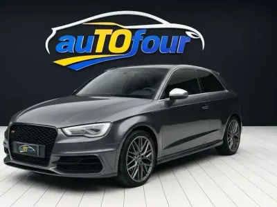 Usata Audi A3 Ambiente 300 CV (220 kW) 2015 Grigio Berlina