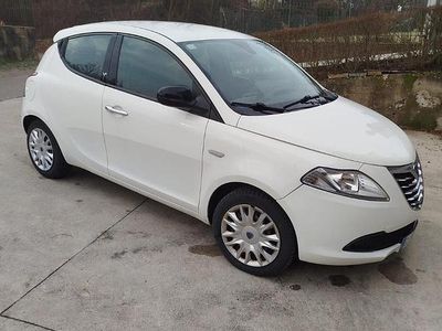 Usata Lancia Ypsilon 2012 Utilitaria