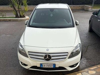 Usata Mercedes B180 Executive 109 CV (80 kW) 2013 Bianco Monovolume