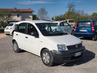 Usata Fiat Panda Active 54 CV (39 kW) 2010 Bianco Utilitaria