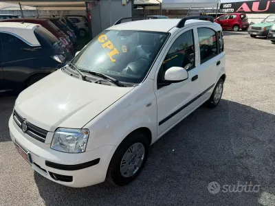 Usata Fiat Panda Dynamic 60 CV (44 kW) 2009 Bianco Utilitaria