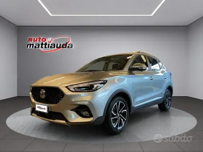 Usata MG ZS Luxury 106 CV (77 kW) 2024 Grigio SUV