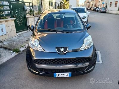 Usata Peugeot 107 Active 68 CV (50 kW) 2010 Utilitaria