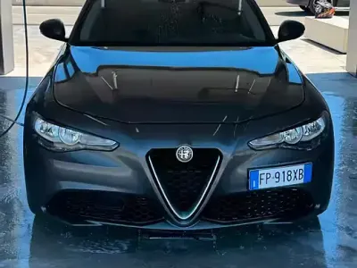 Usata Alfa Romeo Giulia 150 CV (110 kW) 2018 Berlina