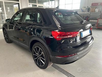 Usata Audi Q3 Advanced 150 CV (110 kW) 2020 Nero SUV
