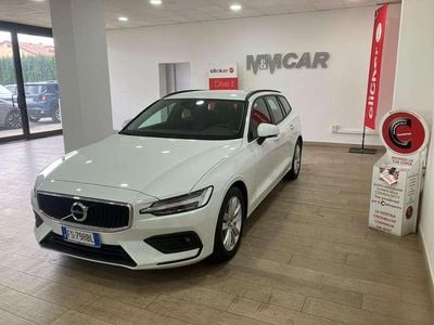 Usata Volvo V60 Business Edition 150 CV (110 kW) 2018 Bianco Station wagon