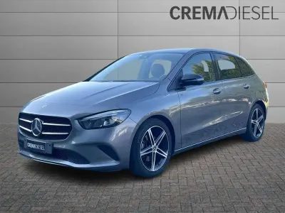 Usata Mercedes B180 116 CV (85 kW) 2021 Grigio Utilitaria