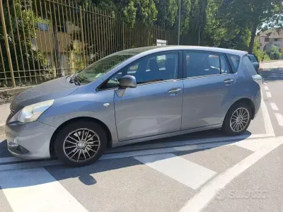 Usata Toyota Verso