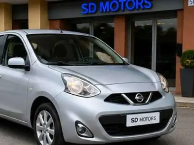 Usata Nissan Micra Visia 80 CV (58 kW) 2015 Argento Utilitaria