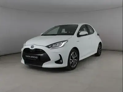Usata Toyota Yaris Trend 116 CV (85 kW) 2022 Bianco Utilitaria
