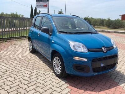 Usata Fiat Panda Easy 69 CV (50 kW) 2013 Blu Utilitaria