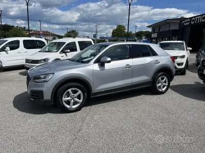 Usata Audi Q2 116 CV (85 kW) 2019 Grigio SUV