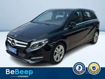 Usata Mercedes B180 109 CV (80 kW) 2018 Nero metallizzato Utilitaria