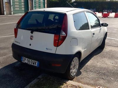 usata Fiat Punto METANO AUTOCARRO 2 POSTI