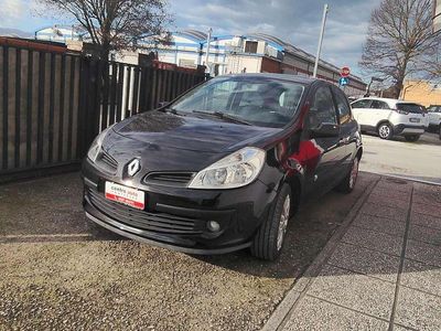 Usata Renault Clio II Rip Curl 75 CV (55 kW) 2008 Nero Berlina