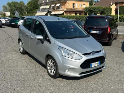 Usata Ford B-MAX Titanium 101 CV (74 kW) 2015 Grigio Monovolume