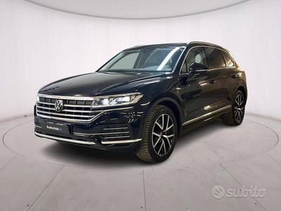 Usata VW Touareg Elegance 286 CV (210 kW) 2023 Nero SUV