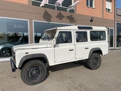 Usata Land Rover Defender SE 122 CV (89 kW) 2004 Bianco SUV