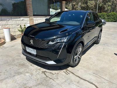 Usata Peugeot 3008 Allure 131 CV (96 kW) 2023 Nero(met.) SUV