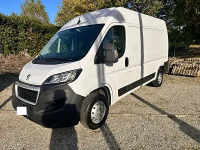 Usata Peugeot Boxer 140 CV (102 kW) 2022 Bianco Furgone