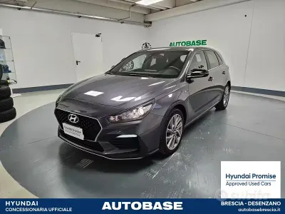Usata Hyundai i30 N Line 120 CV (88 kW) 2019 Grigio Berlina