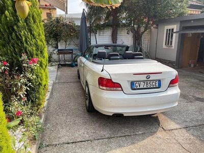 Usata BMW 118 Cabriolet 143 CV (105 kW) 2011 Bianco Cabrio