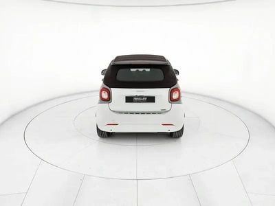 Usata Smart ForTwo Cabrio Brabus 90 CV (66 kW) 2017 Bianco Cabrio