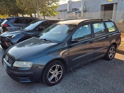 Usata Fiat Stilo 116 CV (85 kW) 2006 Grigio Station wagon