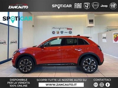 Usata Fiat 600E La Prima 114 kW (156 CV) 2025 Arancione SUV