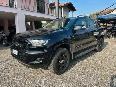 Usata Ford Ranger Limited 200 CV (147 kW) 2018 Nero Pick-up