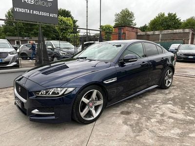 Usata Jaguar XE Portfolio 179 CV (131 kW) 2015 Nero Berlina