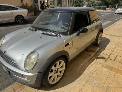 Usata Mini Cooper 120 CV (88 kW) 2008 Grigio Utilitaria