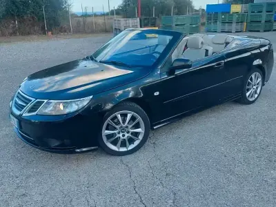 Usata Saab 9-5 150 CV (110 kW) 2006 Nero Cabrio