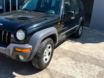 Usata Jeep Cherokee 143 CV (105 kW) 2003 SUV