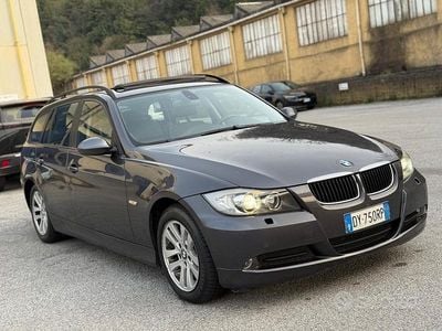 Usata BMW 320 177 CV (130 kW) 2009 Grigio Station wagon