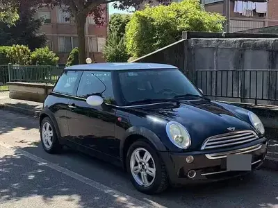 Usata Mini ONE 90 CV (66 kW) 2005 Utilitaria
