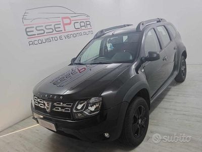 Usata Dacia Duster Lauréate 110 CV (80 kW) 2014 Nero SUV