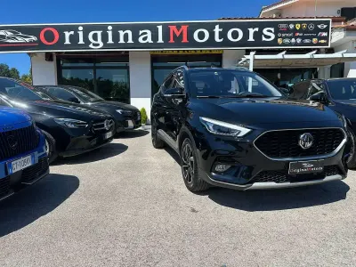 Usata MG ZS Luxury 111 CV (81 kW) 2024 Metallizzato SUV