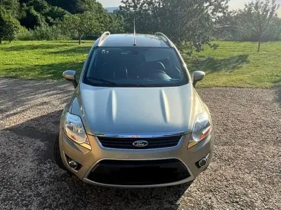 Usata Ford Kuga 140 CV (102 kW) 2010 Grigio SUV
