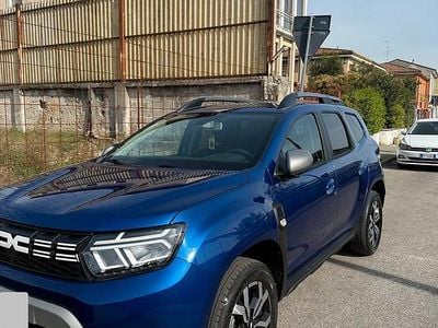 Usata Dacia Duster Journey 90 CV (66 kW) 2023 Blu SUV
