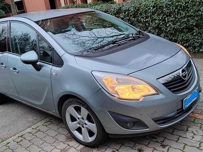 Usata Opel Meriva 100 CV (73 kW) 2010 Monovolume