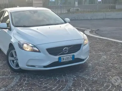 Usata Volvo V40