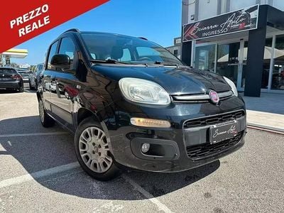 Usata Fiat Panda Lounge 69 CV (50 kW) 2016 Nero Utilitaria